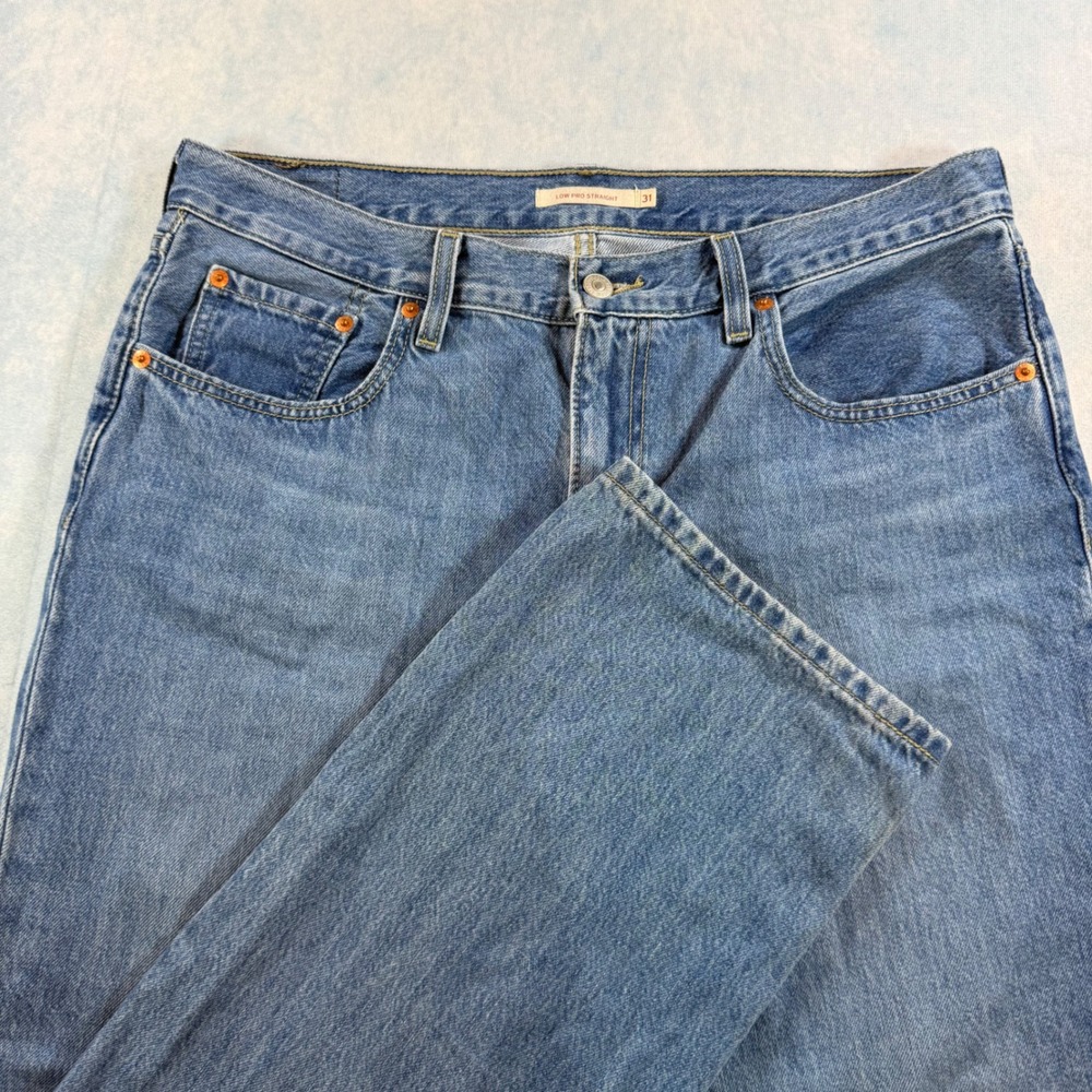 Levi's Low Pro Straight Jeans Womens 31 Blue Excellent Mid Wash Denim